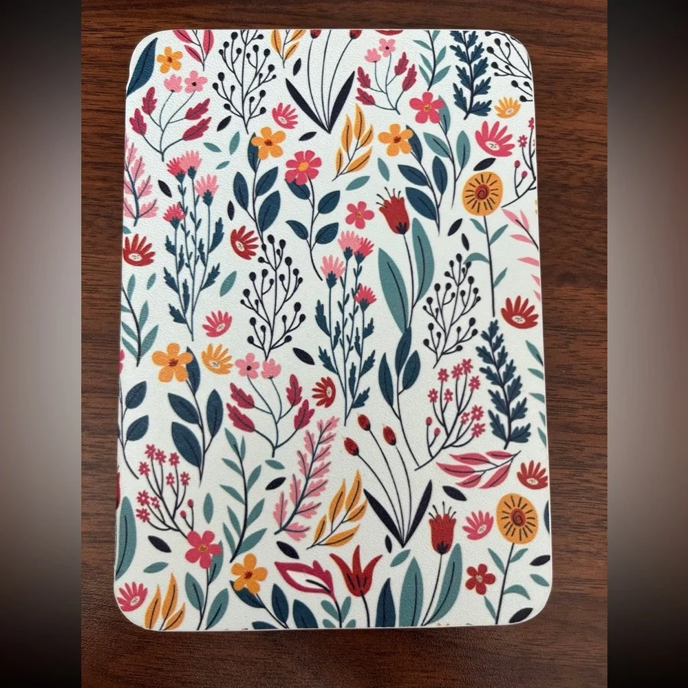 Kindle 11th Generation Magnetic Cover